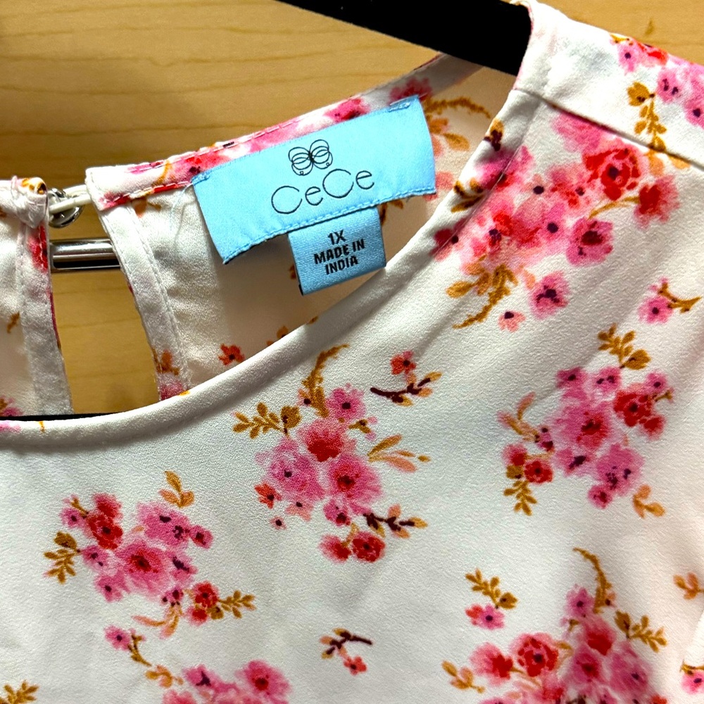 CeCe Pink Floral Blouse NWOT